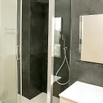 Apart 2 Opera New 2-3 Rooms For 4 Guests